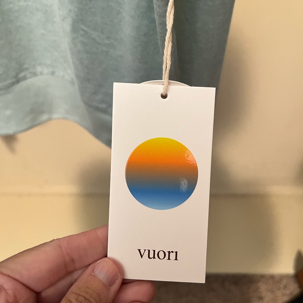 Vuori Daydream Crew in Spearmint Heather - Picture 5 of 6